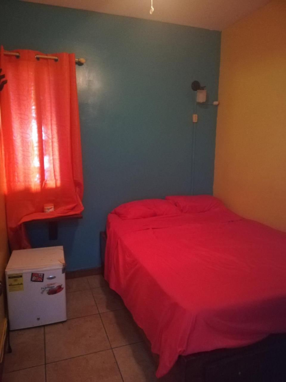 Cliff'S Hostel La Gruta ภายนอก รูปภาพ